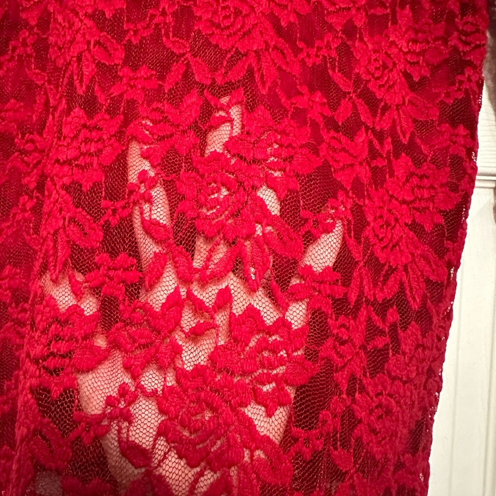 NWT All Over Lace Top - Picture 8 of 12